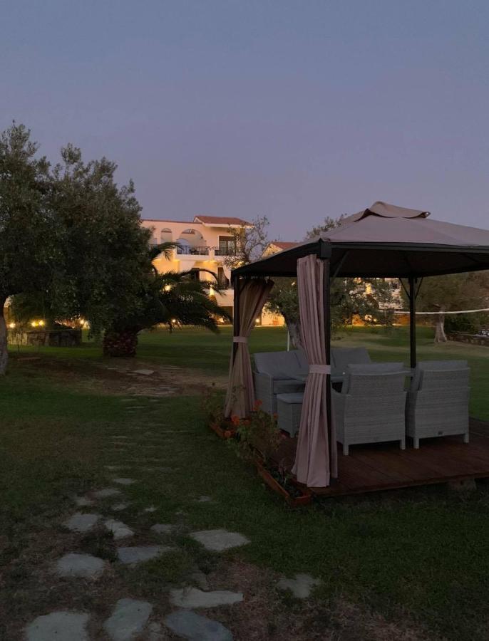 Saint George Sithonia Apartment Неос Мармарас Екстериор снимка