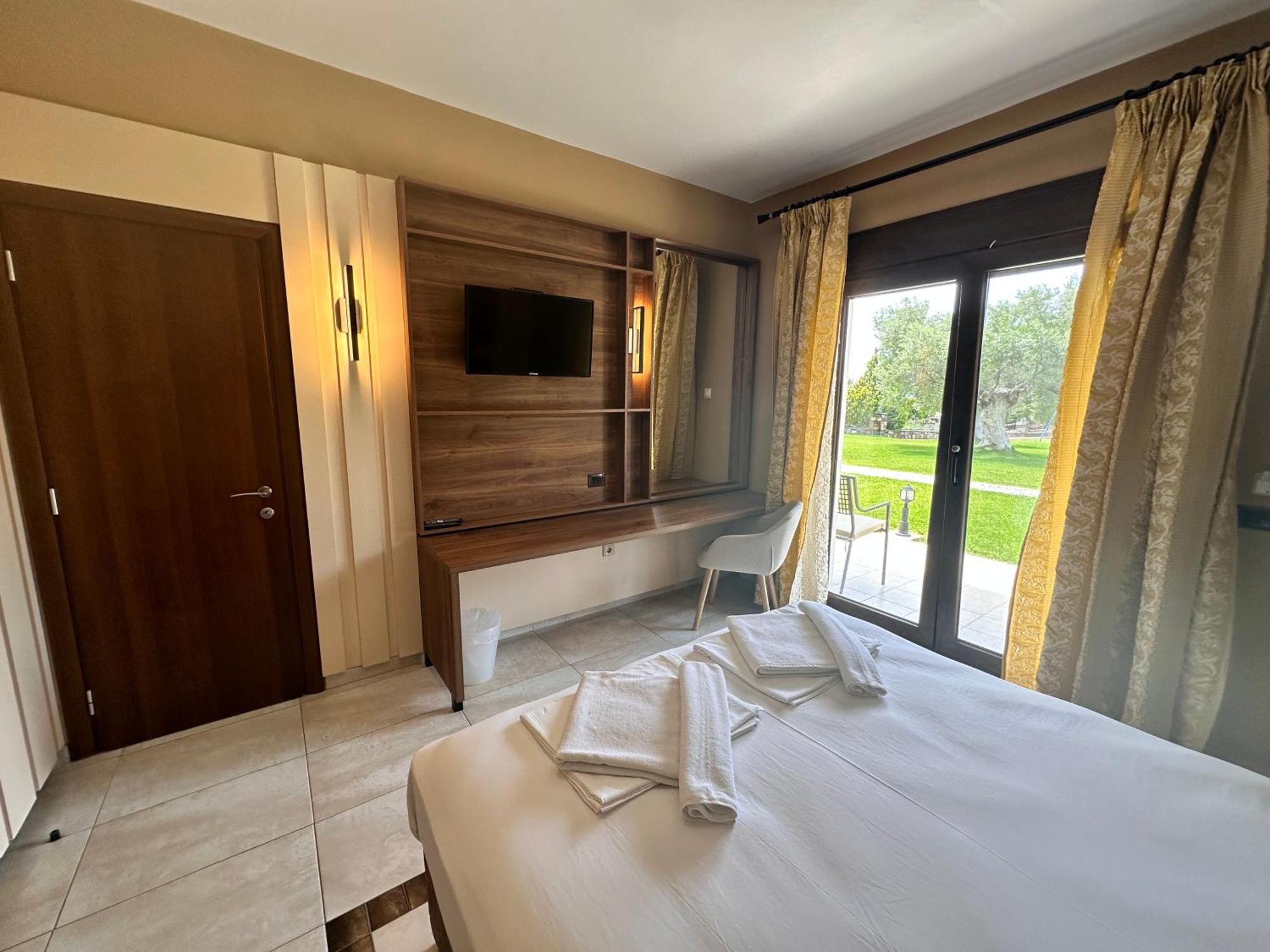 Saint George Sithonia Apartment Неос Мармарас Екстериор снимка